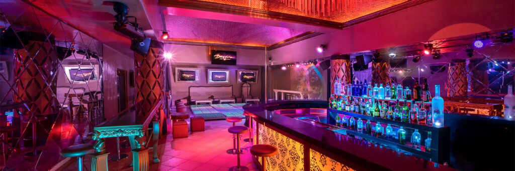 Swinger Resort Adult only